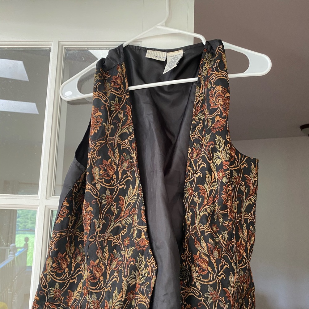 Multicolor vest